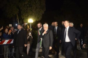 mattarella-arriva-a-san-feliciano-di-magione-accompagnato-dal-sindaco-chiodini